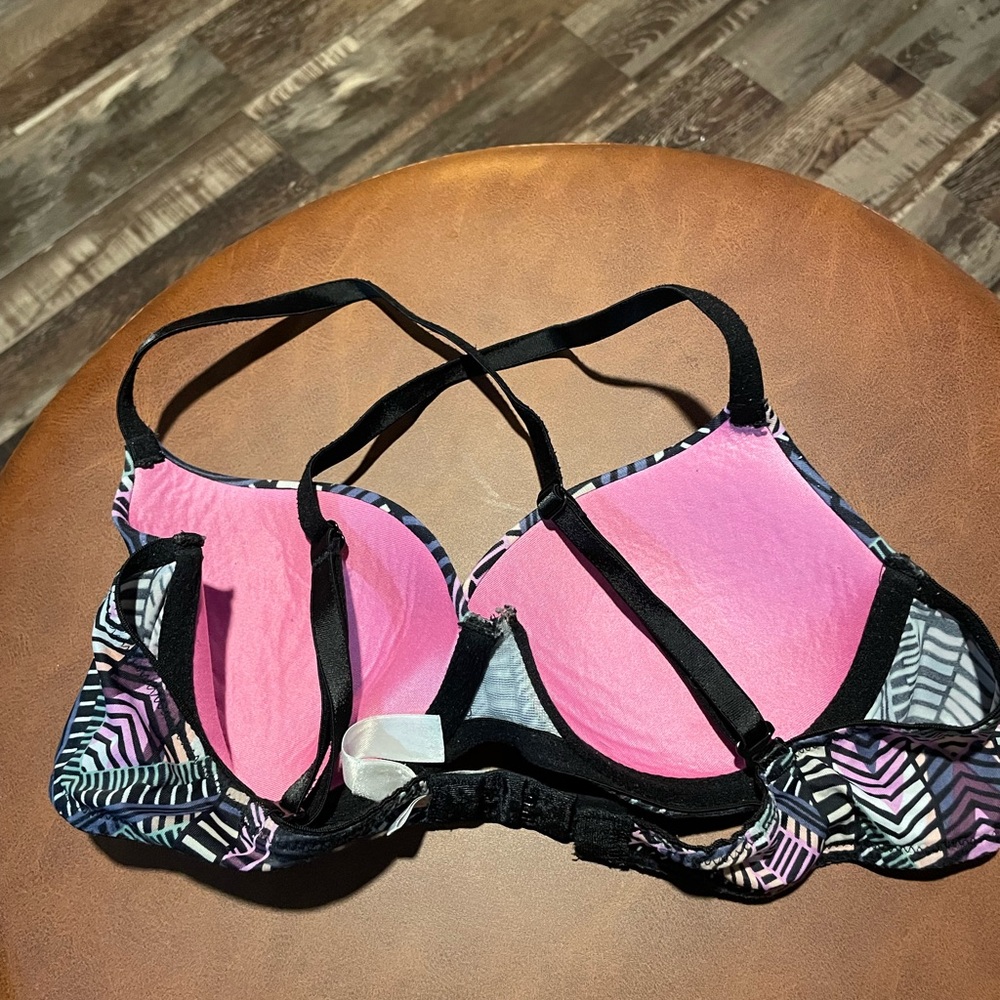 Victoria’s Secret VS PINK‎ 32B - Picture 9 of 15